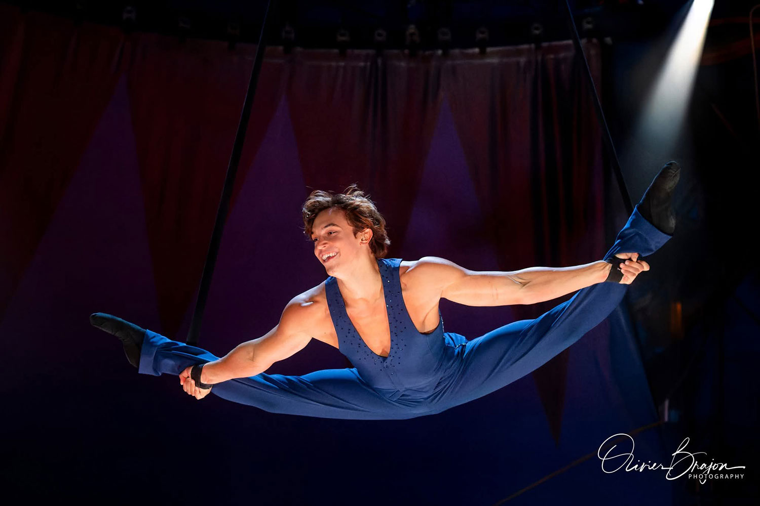 Alexander Orfei debutta nel nuovo show per “Les Folies Gruss Estivales”